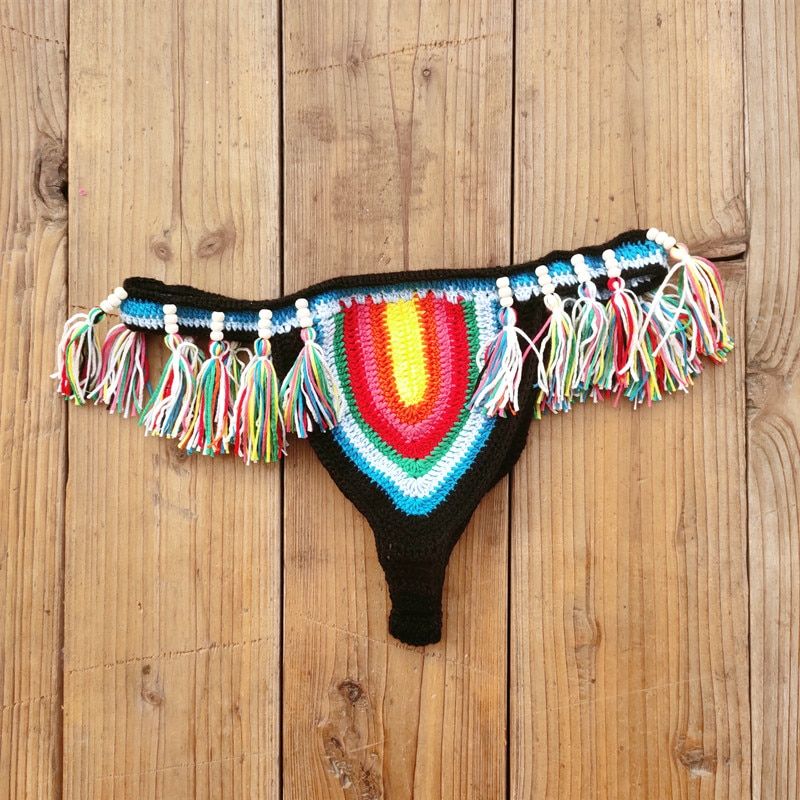 Bikini de ganchillo decorado con borlas hecho a mano - Imagen 9